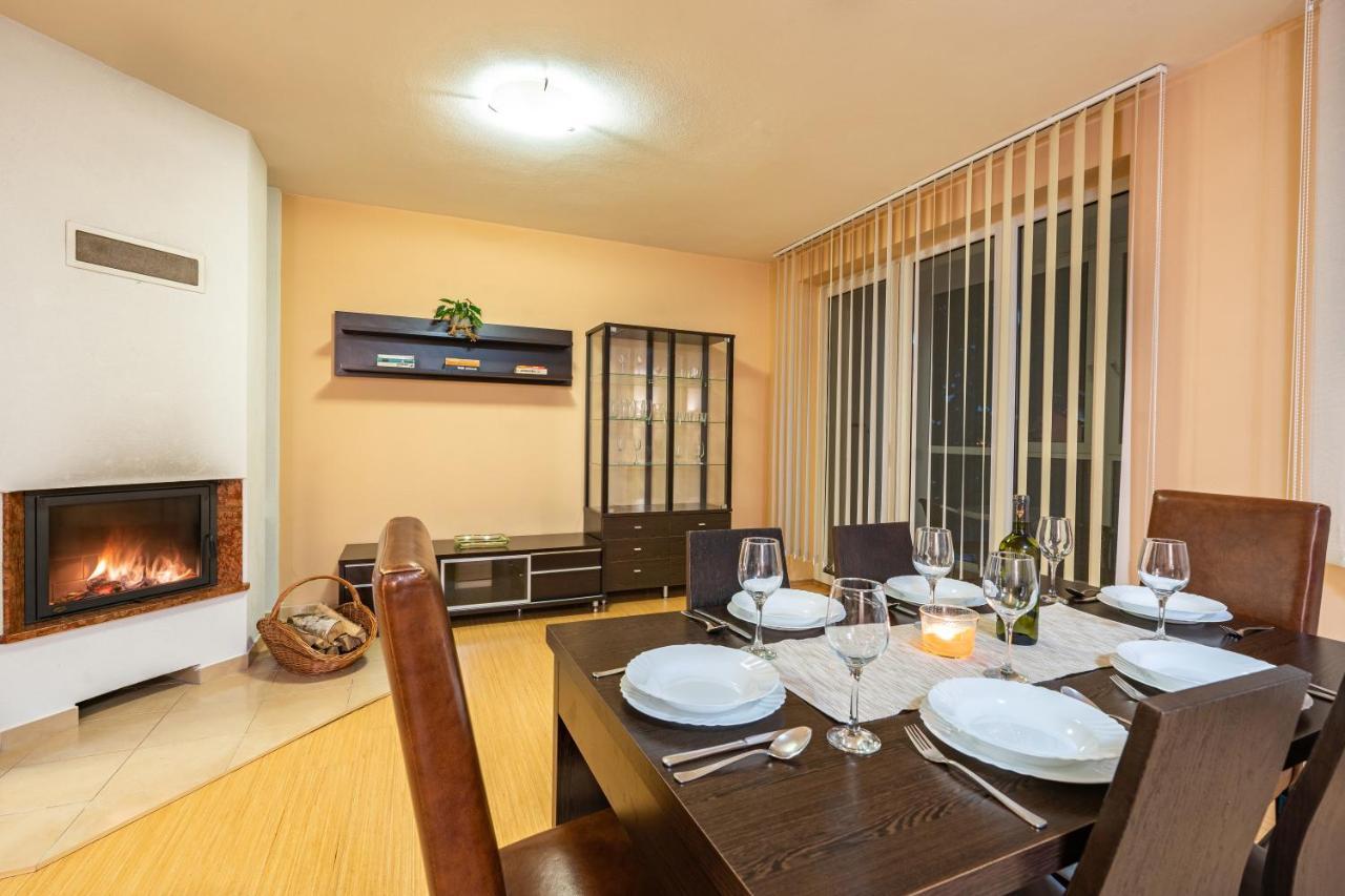 Wili Tatry Apartments Tatranska Lomnica Bagian luar foto
